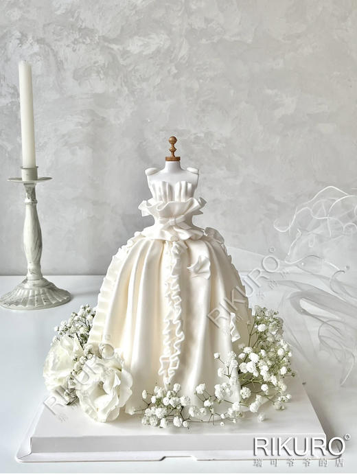 婚纱礼服裙 | 翻糖加高鲜果蛋糕 商品图0