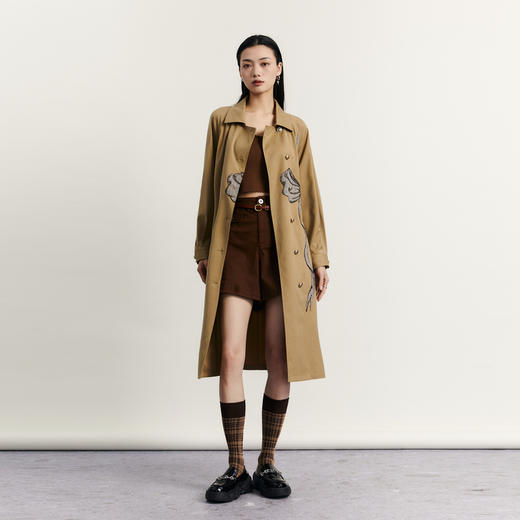 谜底时尚长款风衣女2023秋款通勤风翻领贴布绣外套长袖233ME1111 商品图0