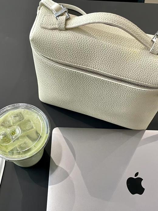 牛皮双肩包 商品图1