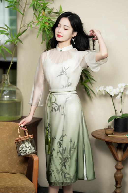 逸红颜明月优选#『江烟染』渐变色雪纺丁香皱新中式国风立领连衣裙两件套，自带仙气唯美的氛围感！ 商品图5