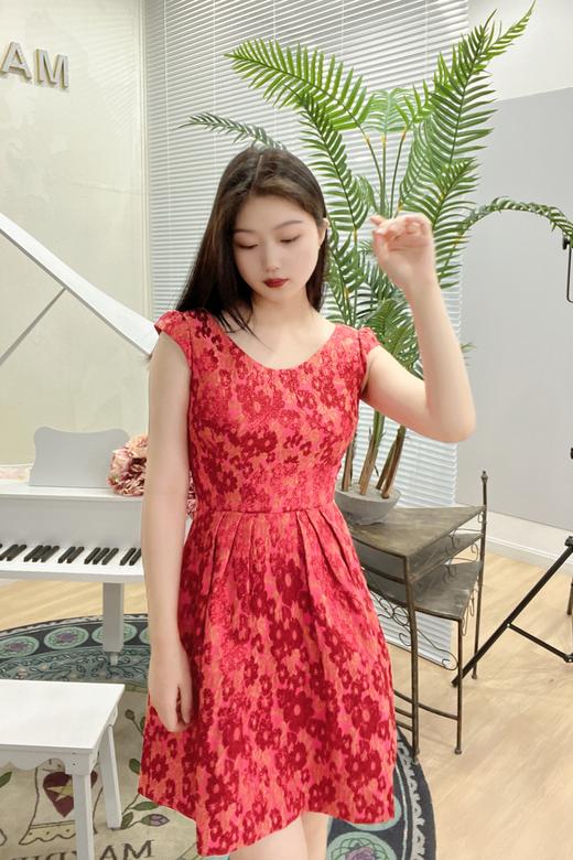 芭蕾君红色碎花短款连衣裙礼服81516004 商品图1