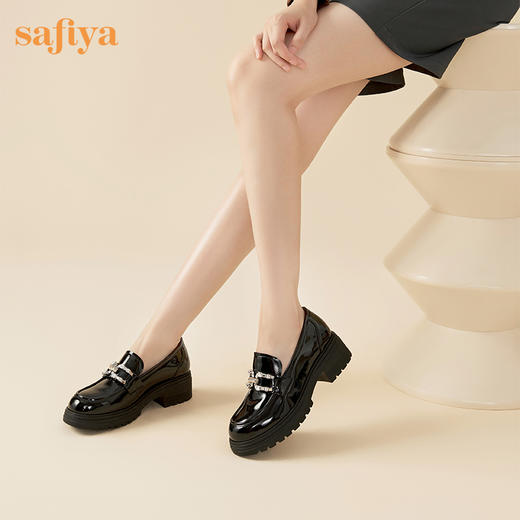 Safiya/索菲娅2023秋季新品英伦风复古休闲粗跟漆皮厚底一脚蹬乐福鞋SF33112139 商品图1