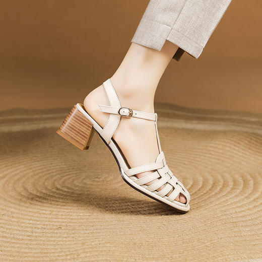 夏季新款，真皮编织粗跟凉鞋XYM-k777 商品图2