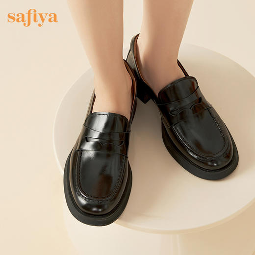 Safiya/索菲娅2023秋季英伦复古圆头一脚蹬头层牛皮厚底粗跟深口单鞋乐福鞋SF33112111 商品图5