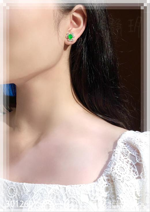老坑玻璃艳绿蛋面耳钉 72999【3012607】 商品图4