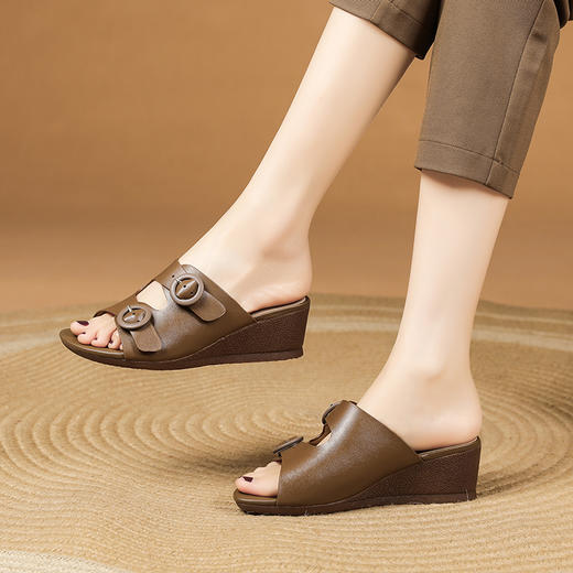 夏季新款，简约坡跟凉拖鞋XYM-k776 商品图0