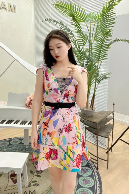 芭蕾君彩绘图案连衣裙81616025 商品图0