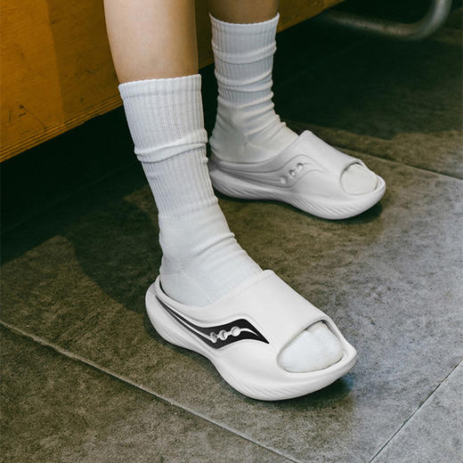 Saucony索康尼Cradle男女款摇篮运动拖鞋滚动减震一脚蹬酷动城凉拖 商品图2