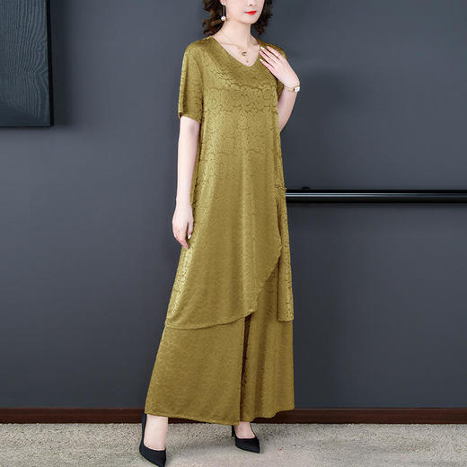 NYL 9031时尚休闲套装妈妈不规则上衣阔腿裤两件套 商品图1