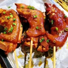 5个鲜为贵烧烤猪蹄【云仓1B3上/2A2中-6A】