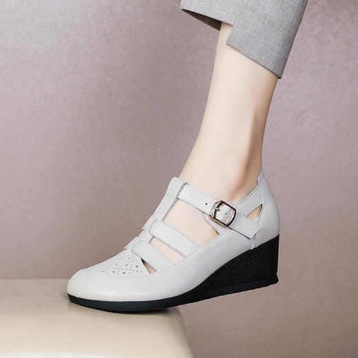 舒适百搭，中年妈妈坡跟凉鞋XYM-k766 商品图0