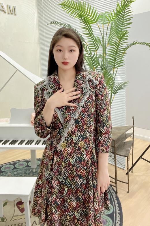 臣禾爱心风衣连衣裙9101920144 商品图1