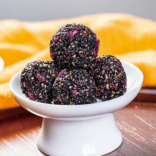 【买二送一！玫瑰黑芝麻丸】颗颗饱满，口感细腻香醇，营养丰富，自然滋味，好吃不上火，玫瑰花整粒芝麻蜂蜜丸 商品图1