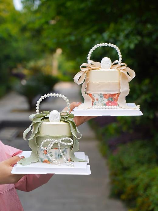 网红欧式蛋复花篮造型（绿色丝带） 商品图1