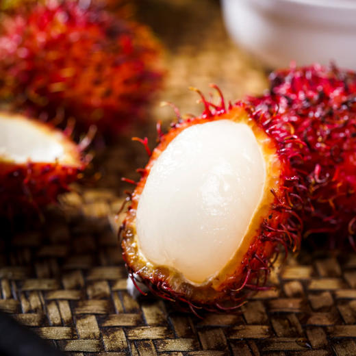 海南保亭红毛丹  果肉晶莹剔透    肉质细嫩    甜甜的清凉口感    风味独特  礼盒装包邮发出 商品图4