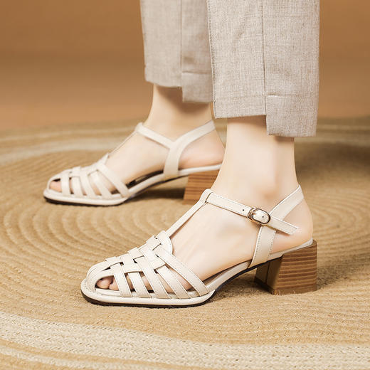 夏季新款，真皮编织粗跟凉鞋XYM-k777 商品图1