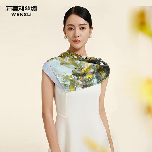 万事利“桂枝片玉”88厘米双面印花真丝大方巾 商品图0