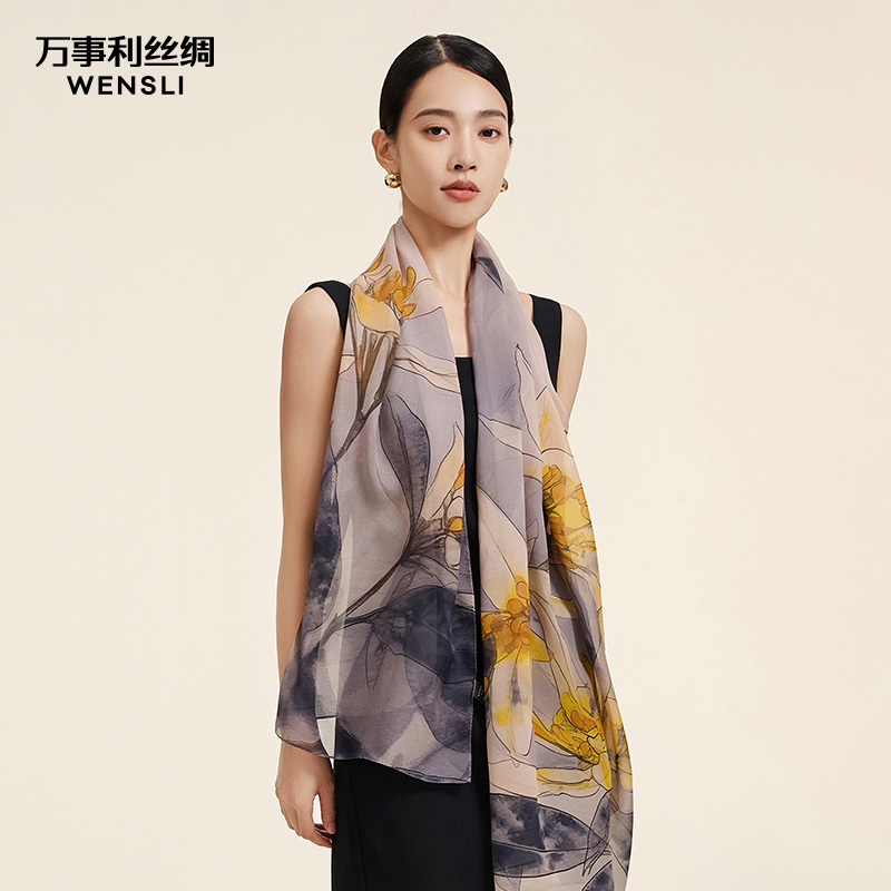 万事利“玉兰浅影”新丝绸真丝长巾