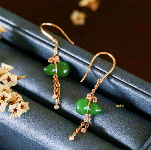 18K玫瑰金和田玉（碧玉）葫芦镶钻耳饰/立体葫芦6*10mm/总长39mm 商品图0