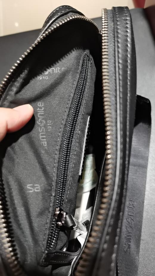 新秀丽男士 休闲商务竖式斜挎包 BR6*004 商品图2