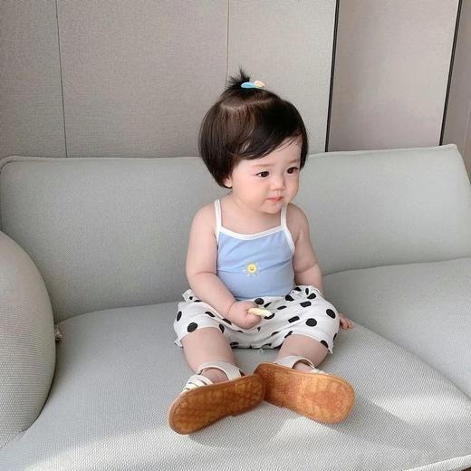 【捡漏价29.9元/2件】薄款内搭宝宝冰丝吊带，凉爽舒适时尚优雅，柔软舒适清凉透气，轻盈凉爽透气不黏腻，外穿夏季凉爽上衣小背心婴儿T恤儿童女童潮sh 商品图2