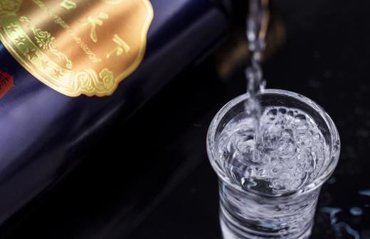 赤名天下53°酱香白酒蓝宝石至尊款 商品图2