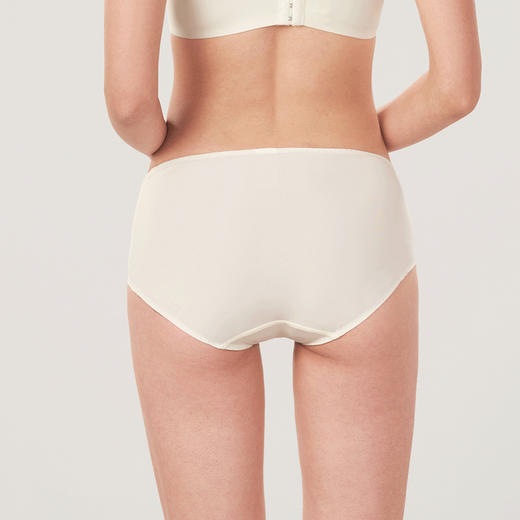 都市丽人舒软挺塑双拉面料中腰平角女士内裤新年本命年红品LP39H8 商品图2