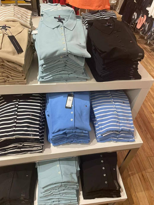 Tommy五粒扣Polo衫💰599/两件，350/件 商品图4