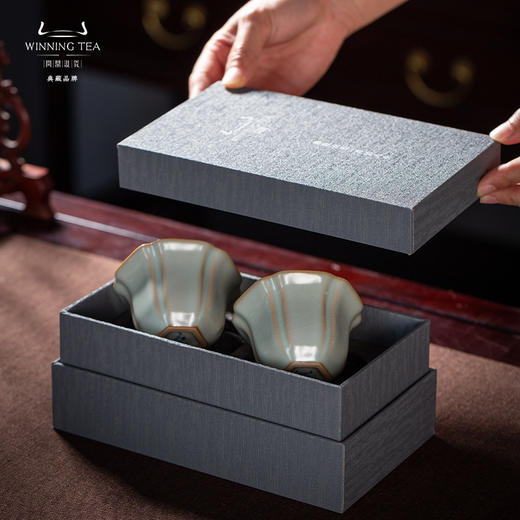 问鼎汝瓷鼎峰系列天青癸卯梨瓣对杯 商品图4