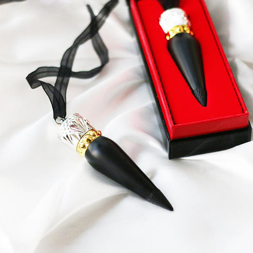 女王权杖  cl萝卜丁口红 Christian Louboutin  CL口红 3.5G【CDF】 商品图2
