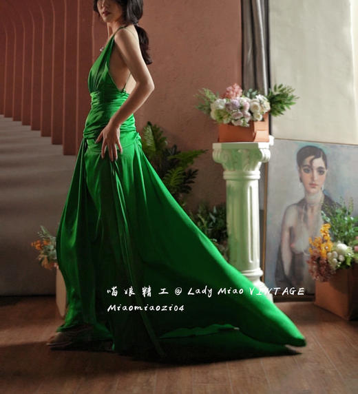 1314#【复团】喵娘精工丨定制《赎罪》电影同名奈特莉同款复古绿露背礼服连衣裙 商品图7