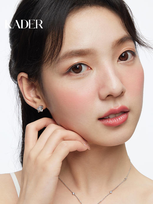 卡蒂罗爱心星球耳钉925银耳饰轻奢小众设计感2023年新款闺蜜耳饰 商品图1