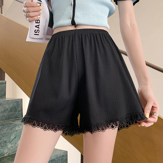 【29.9抢两条❗️外穿居家防走光不卷边三分打底裤】清凉透气拒绝闷热，亲肤透气舒适柔软，滑滑的凉凉的，柔滑冰丝提花面料，夏季新款女短裤大码两条装安全裤 商品图2