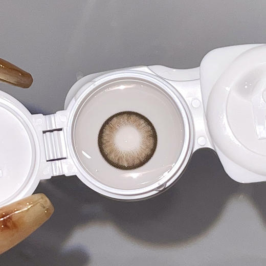 艾吉拉Loveiikira 大地精灵 日抛 10片 14.5mm 参考着色13.9mm 基弧8.6 含水40% 新锐国货 商品图5