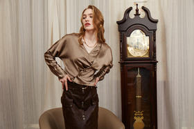 SAFICOO【岁月痕迹】系列 摩登知性高腰不规则下摆衬衣