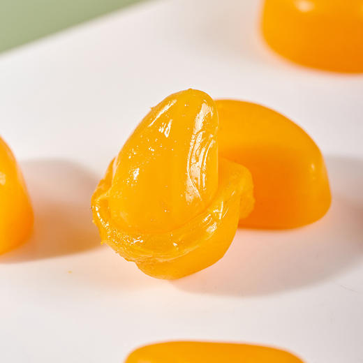 【第二袋半价！剥皮芒果/青芒水果软糖】酸甜可口，美味有营养，软糯香甜果香浓郁，外皮Q弹果肉软糯，满满芒香，双重口感，果汁软糖橡皮糖果休闲小零食水果糖 商品图1