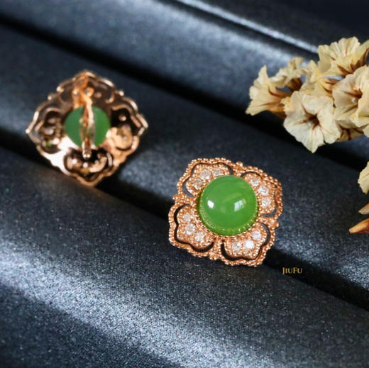 18K玫瑰金和田玉（碧玉）镶钻耳钉--锦熠/半珠直径4-5mm/苹果绿 商品图6