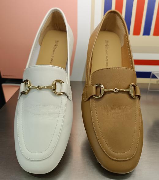 西村名物2023年秋季新款低跟软底单鞋X23AM13051 商品图2