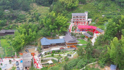 溆浦龙庄湾德源山庄& 民宿 冬暖夏凉  自驾游新去处  网红打卡必选之地！ 商品图1