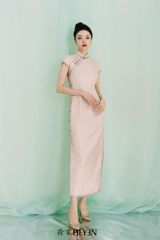 荷言HEYEN 胭脂粉 非遗花罗粉色手工旗袍 商品图5