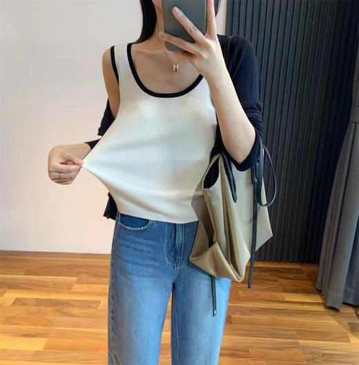 黛唯梵【优家同款吊带衫，全新上架！】蚕丝材质，舒适贴身；拼色设计，时尚百搭。夏季必备，内搭吊带衫，让你美丽出行！ 商品图5