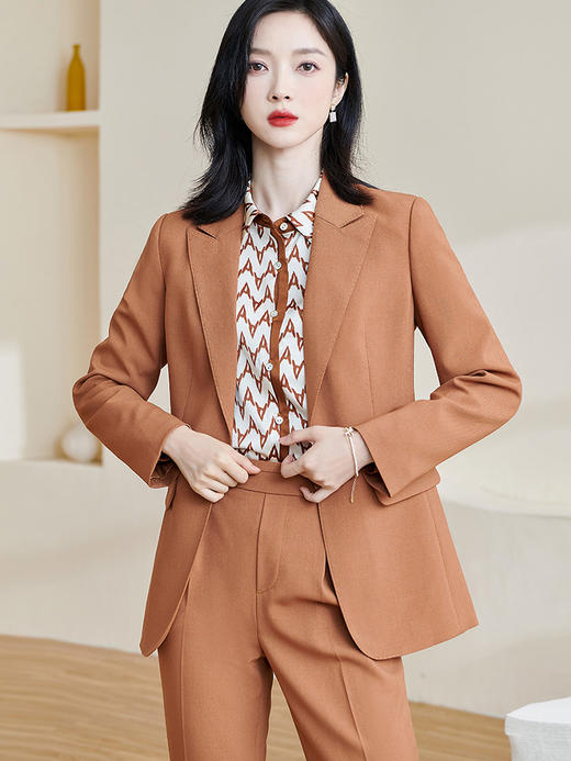 剩S 米思阳2024秋季新款时尚休闲长袖西装一粒扣挺阔纯色上衣女士2194 商品图2