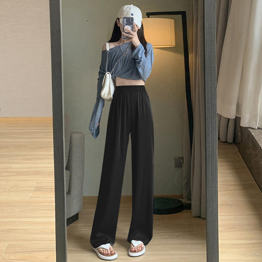 醋酸冰丝裤子女，夏季薄款，防蚊防晒，宽松高腰，三种不同长度休闲裤，垂感凉凉拖地裤。采用科技面料，亲肤透气，吸湿排汗，舒适不粘腿。设计独特，显瘦效果明显，彰显女性美态。 商品图1