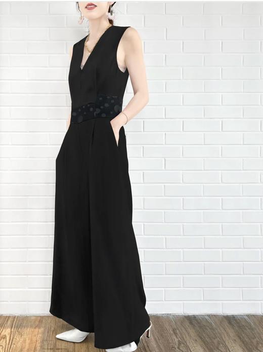 TYNVIE 小露背修身连体裤 商品图3