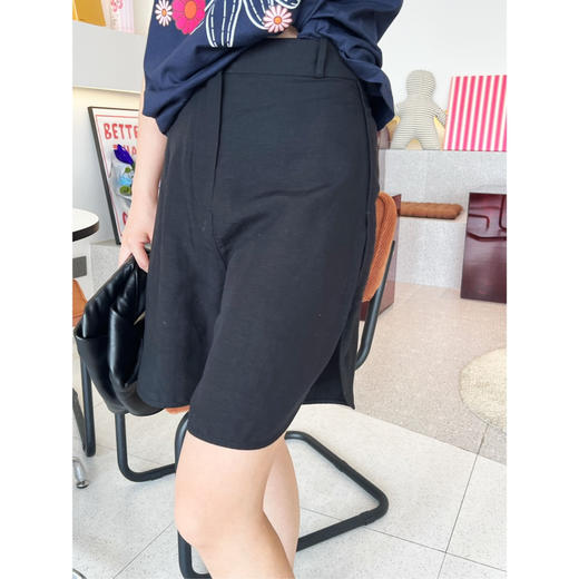 618冲冲冲2307111   弧形侧开叉 中裤 商品图1