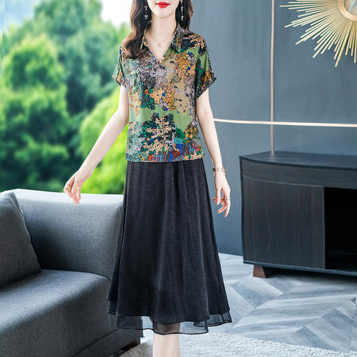 夏季洋气新款，中年妈妈短袖印花阔太太休闲大码套装时尚两件套YMR-8721 商品图0