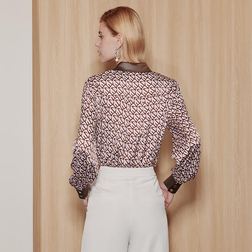 EITIE爱特爱秋季新款修身显瘦百搭印花衬衣上衣7109814 商品图4