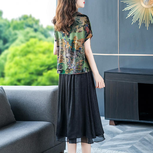 夏季洋气新款，中年妈妈短袖印花阔太太休闲大码套装时尚两件套YMR-8721 商品图3