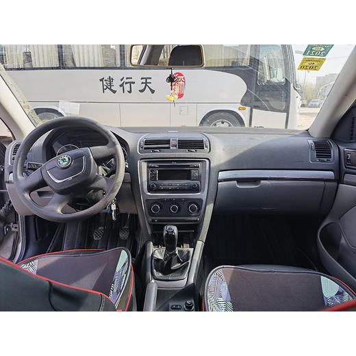 斯柯达 明锐 1.6L 手动逸俊版【长租-北京】 商品图3