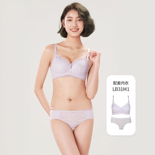 都市丽人薄透丝滑蕾丝+泳布三角女士内裤纯色内裤新年本命年红品LP31M1 商品图3